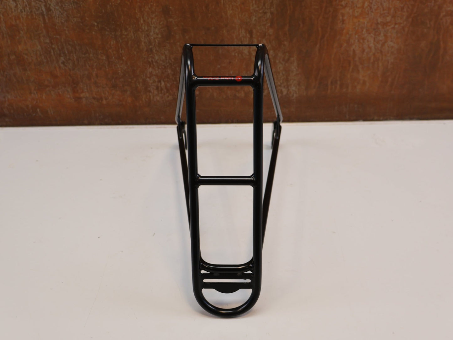 Schutzbleche & Gepäckträger von Tubus, TUBUS DISCO 28 / CHROM-MOLYBDÄN GEPÄCKTRÄGER / DISC SCHNELLSPANNER vor USEDBIKES-OB.DE Hintergrund