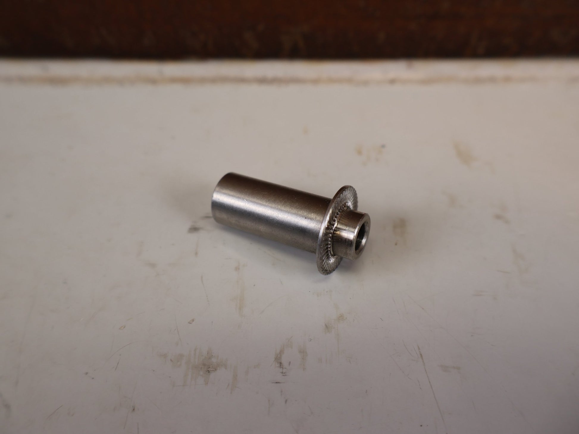 Rollentrainer & Zubehör von Wahoo, WAHOO ADAPTER SET SCHNELLSPANNER KICKR / KICKR CORE vor USEDBIKES-OB.DE Hintergrund