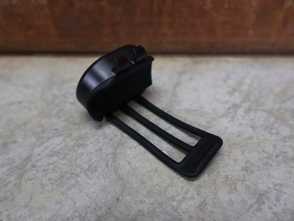 GPS - Geräte & Sensoren von Wahoo, WAHOO RPM SPEED SENSOR – ANT+/BLUETOOTH – MAGNETLOSER GESCHWINDIGKEITSSENSOR vor USEDBIKES - OB.DE Hintergrund