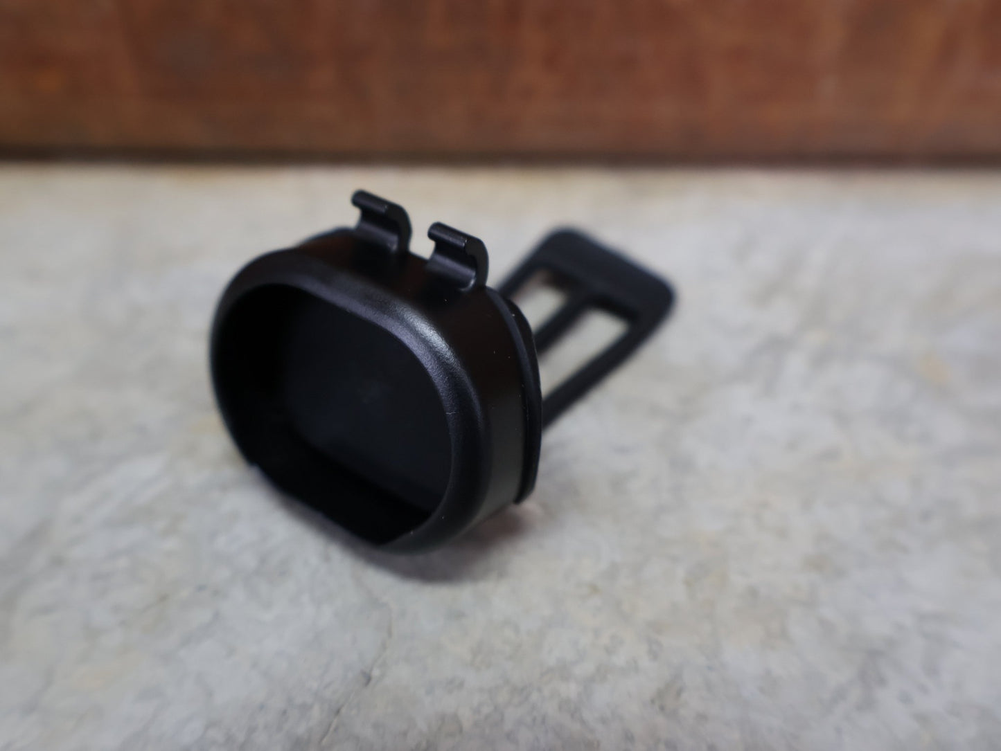 GPS - Geräte & Sensoren von Wahoo, WAHOO RPM SPEED SENSOR – ANT+/BLUETOOTH – MAGNETLOSER GESCHWINDIGKEITSSENSOR vor USEDBIKES - OB.DE Hintergrund