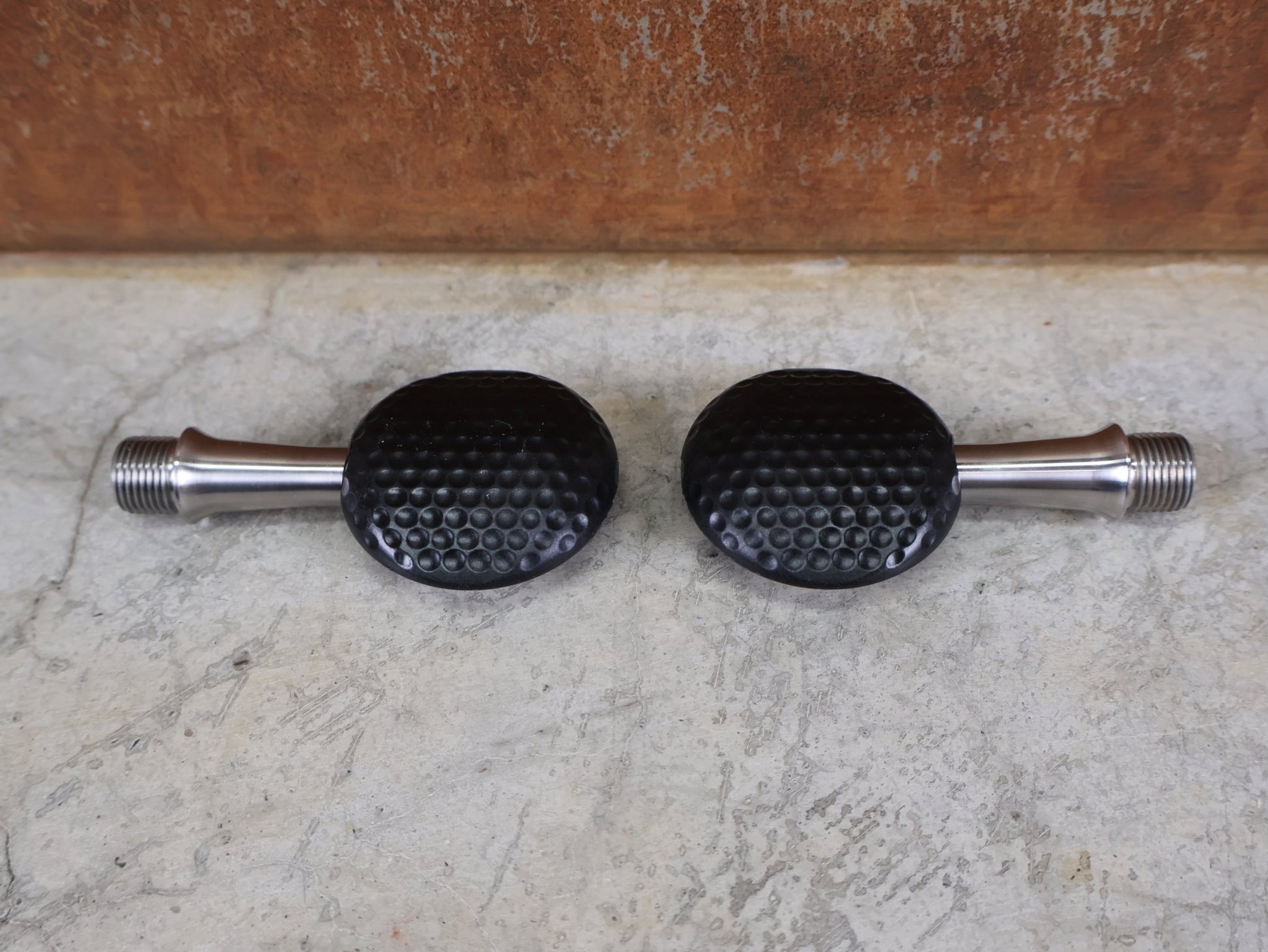 Pedale von Wahoo, WAHOO SPEEDPLAY AERO PEDALE / STAINLESS STEEL / TRIATHLON & TT / 224G vor USEDBIKES - OB.DE Hintergrund