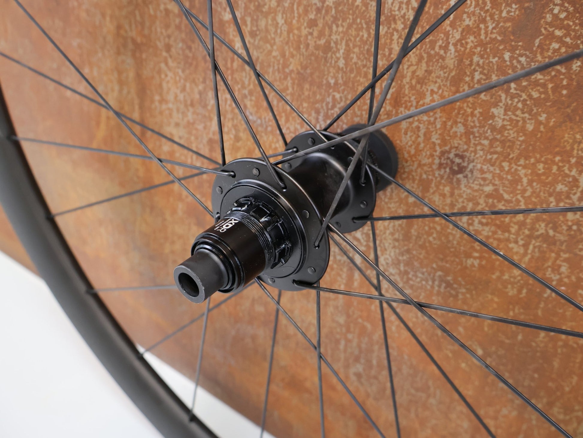 ZIPP 303 FIRECREST TUBELESS LAUFRADSATZ / SRAM XDR / CARBON / CENTERLO –