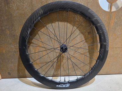 Laufrad/Laufradsatz von Zipp, ZIPP 454 NSW LAUFRADSATZ DISC vor USEDBIKES - OB.DE Hintergrund