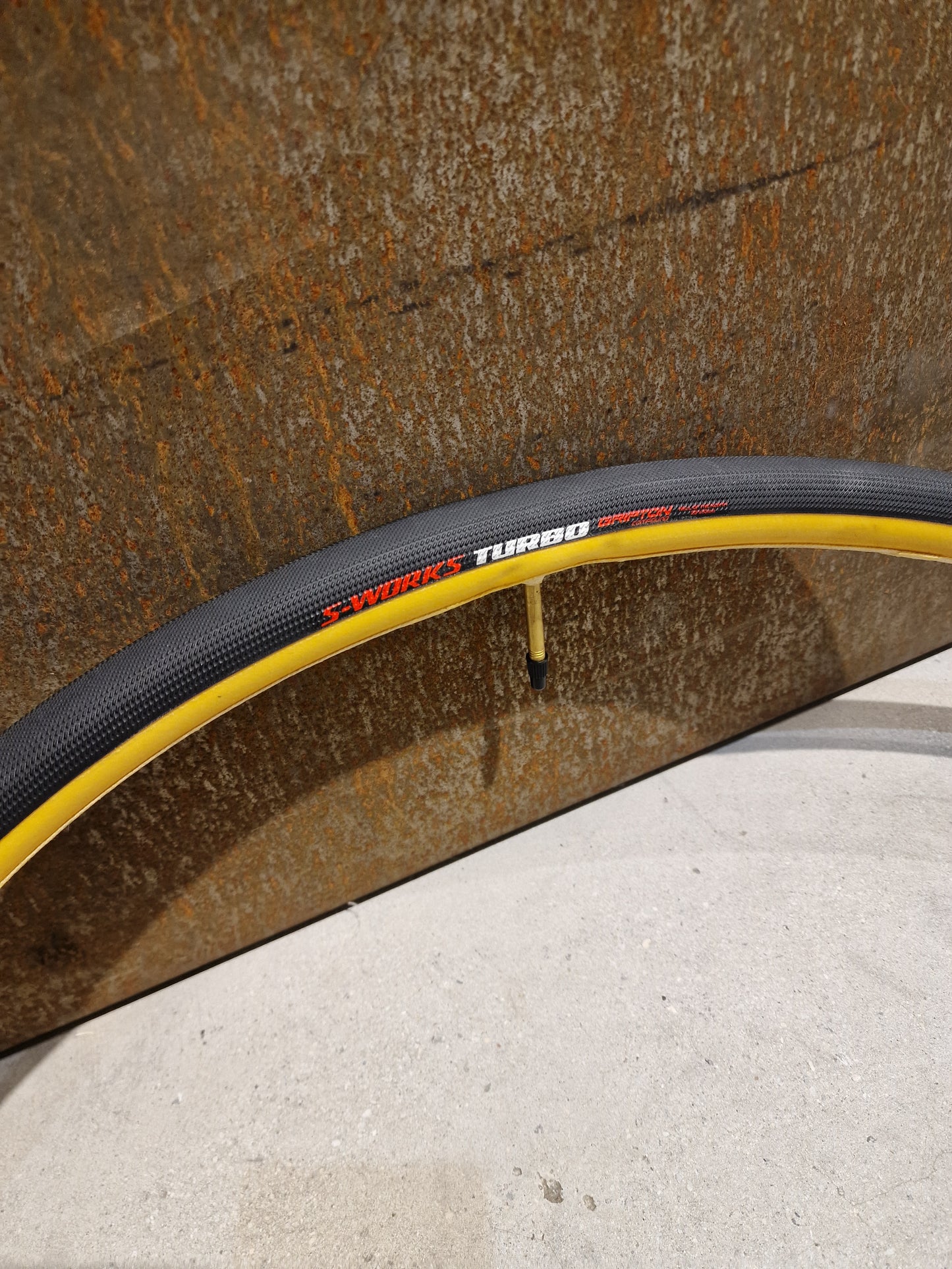 SPECIALIZED S-WORKS TURBO HELL OF THE NORTH TUBULAR TIRE 28MM / 30MM 700C