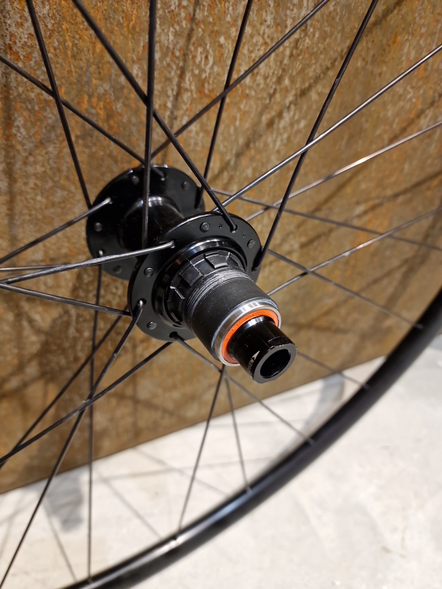 DT SWISS R470 SPECIALIZED LAUFRADSATZ DISC