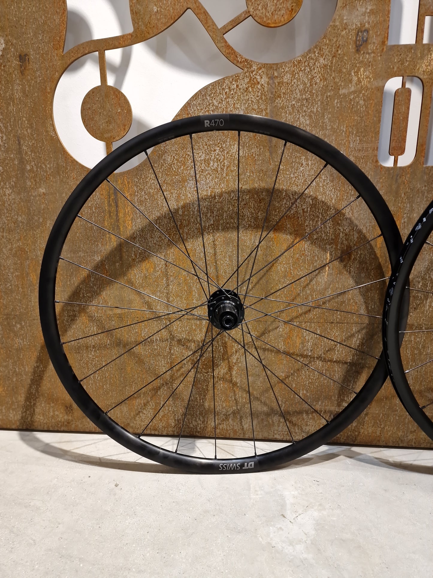 DT SWISS R470 SPECIALIZED LAUFRADSATZ DISC