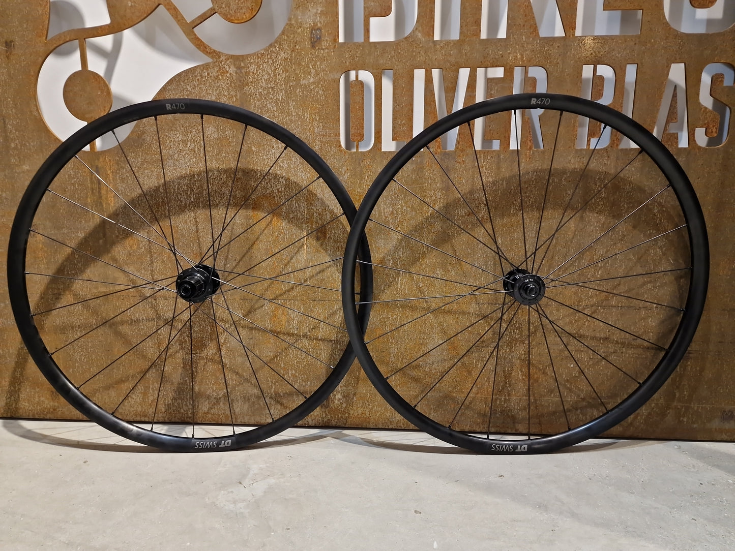 DT SWISS R470 SPECIALIZED LAUFRADSATZ DISC