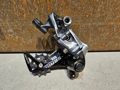 Schaltgruppen von Sram, SRAM FORCE 1 SCHALTGRUPPE POWERMETER / RD / KASSETTE / SHIFTER / KURBEL 1 x 11 fach in variant_title vor USEDBIKES - OB.DE Hintergrund
